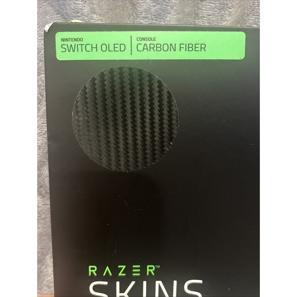 Razer Console Skin: Switch OLED‎ - Full Wrap - Premium 3M Cast Vinyl - Picture 2 of 4